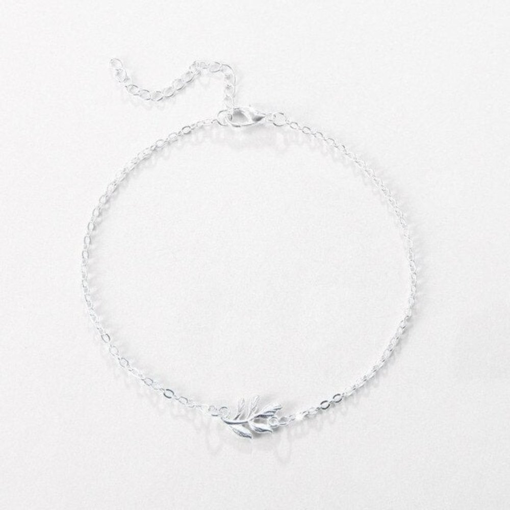 Delicate Silver Leaflet Anklet